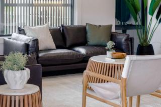 Sydney Harbour-Front Home With Views & Parking - Sydney - 1