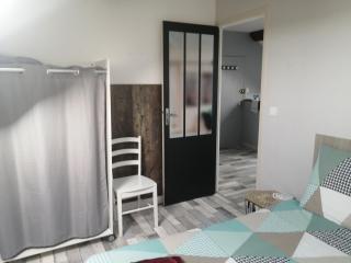 Appartement climatisé avec parking privé gratuit - Doué-la-Fontaine - 3