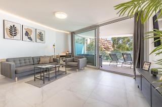 Seaview Splendor 2-BR luxury, huge terrace - Fuengirola - 9