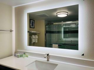 Quality Inn & Suites Lake Charles South - 1