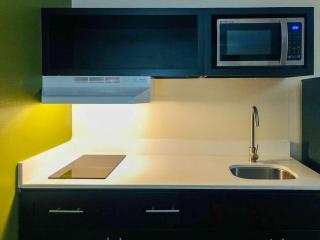 Quality Inn & Suites Lake Charles South - Lake Charles - 2