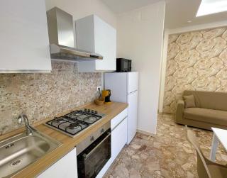 SIS HOUSE Apartment - Deluxe Apartment in Anzio City Center, 100m from the Sea - Anzio - 4