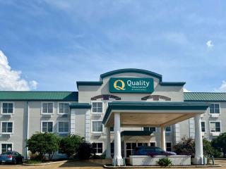 Quality Inn & Suites - West Monroe - 8