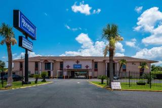 Rodeway Inn & Suites East - New Orleans - 0