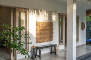 Villa Keluarga- Your 2BR Island Getaway in Canggu - Canggu - 3