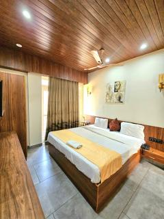 Hotel Kailash Residency - Rishikesh - 0