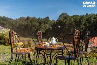 StayVista at Dsquare with BBQ & Bonfire - 9