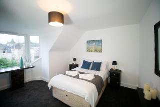 Beautify Refurbished Large 3 Bed Terrace - 5
