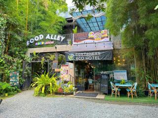 Containers by Eco Hotel - Tagaytay - 0