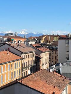 NEW 2 bedroom apartment in Navigli with a great view! - Milan - 6