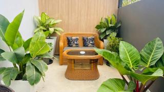 The Village Poshtel - 7