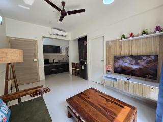 Sunshine Retreat Resort Style 1 BHK Apt - Dabolim - 9