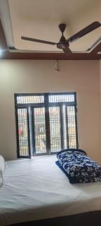 Urmila Paying Guest House - Ayodhya - 4