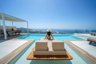 Nafsika Xenia - Odysseus - 6