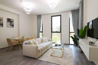 Golden Aura 1 Bedroom Apartment - 8
