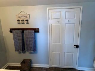 Sweet Chic Farm Cottage with Pool, Hot-Tub and Beautiful Sunsets in Maryland - Darnestown - 6