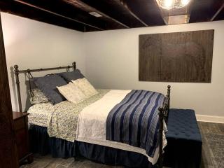 Sweet Chic Farm Cottage with Pool, Hot-Tub and Beautiful Sunsets in Maryland - Darnestown - 3