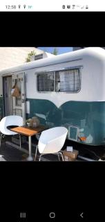 Beautiful Farmstay Hill Cottage and Tiny Equipped Camper in Maryland - Darnestown - 4