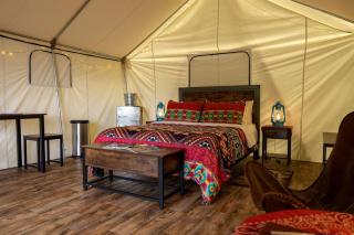 Spacious Luxury Tent for an Amazing West Virginia Vacation - - 5
