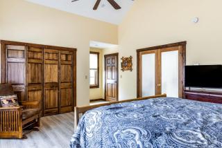 Gorgeous Cottage with Hot-tub and Games in Beaver Cove, Maine - The Highlands - 9