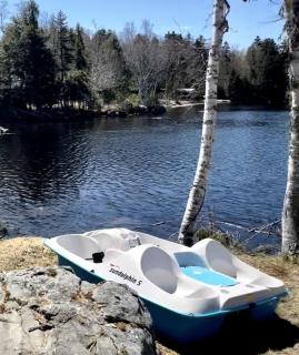 Gorgeous Cottage with Hot-tub and Games in Beaver Cove, Maine - The Highlands - 6