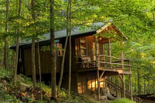 Charming Glamping Cabin, Explore WV! - - 0