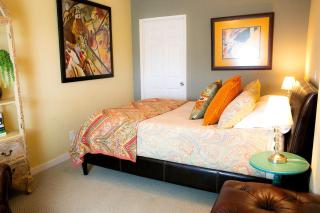 Pet Friendly Fantastic Cottage with Hot-tub in Rainbow, California - Fallbrook - 0