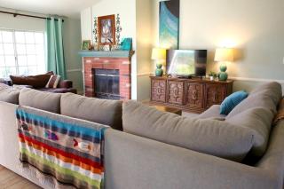 Pet Friendly Fantastic Secluded Cottage with Hot-tub in Rainbow, California - Fallbrook - 7