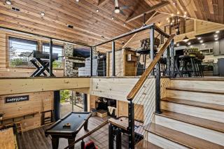 Luxurious Cabin in the Mountains with Game Room in Sevierville, Tennessee - 6