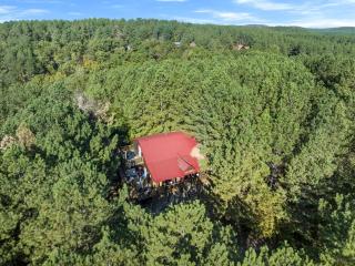 Wonderful Cabin Nestled in the Trees in Broken Bow, Oklahoma - 7