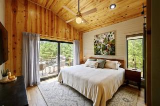 Amazing Secluded Cabin Perfect for Couples in Broken Bow, Oklahooma - Broken Bow - 0