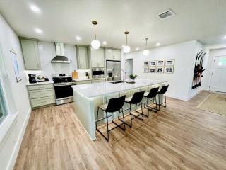 Fantastic Lakehouse with Fire Pit and Garden in Chico, Texas - Chico - 0