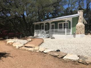 Secluded, Quiet 1B/1B Luxury Private Farm Stay in Fischer, TX - 0