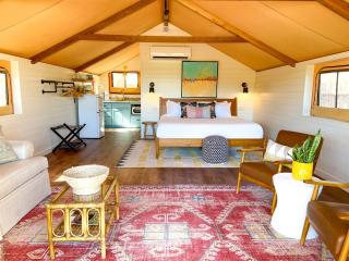 Beautiful Tented Cabin in Texas for Glamping by Guadalupe River - Ingram - 0