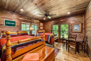 Charming Spacious Cabin with Fire Pit and BBQ in Mentone, Alabama - Mentone - 0