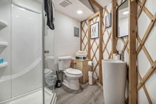 Isolated Yurt Great to Disconnect and Recharge in Sears, Michigan - - 7