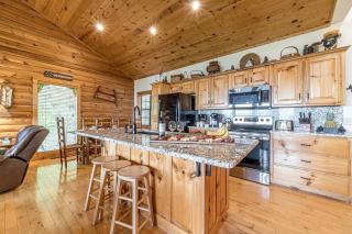 Lovely Wooden Cabin with Hot-tub and Barbecue in Cleveland, Georgia - Cleveland - 0