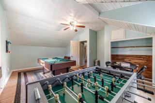 Serene Cabin with Hot-Tub in Cleveland, Georgia - Cleveland - 4