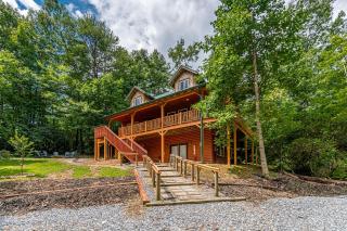 Refreshed Cabin with Spa and Private Deck in Sautee Nacoochee, Georgia - Sautee Nacoochee - 0