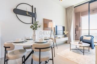 Skyline-View 1BR with Balcony,Minutes to Downtown and Marina, Binghatti Onyx, Jumeirah Village Circle by Deluxe Holiday Homes - 3