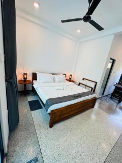 The Rail Villa Unawatuna - Talpe - 9