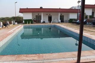 Luxury Private Farmhouse - Gurgaon - 4
