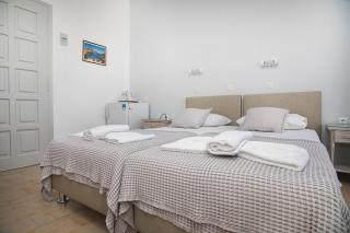 Vicky's Rooms - Kampos Paros - 3