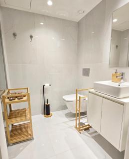 Central Apartment with parking & terrace - Porto - 5