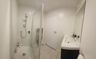 Modern Central 1 Bedroom Apt - Lower Hutt - 8