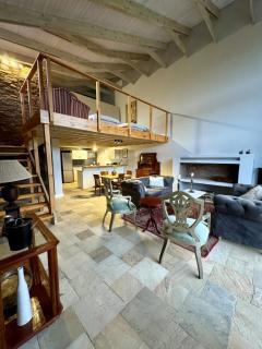 Olive Cottage - 1