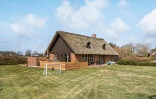 Cozy Home In Lemvig With Jacuzzi - Lemvig - 1