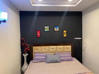 Sleek City Apartment Escape! - Islamabad - 1