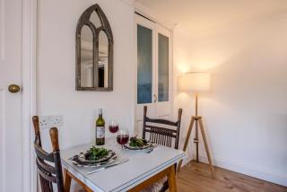 Mulberry End, Foxhall - 3
