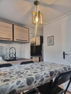 Les Sables - Proche Plage- Couchage 4 personnes - Varaville - 1